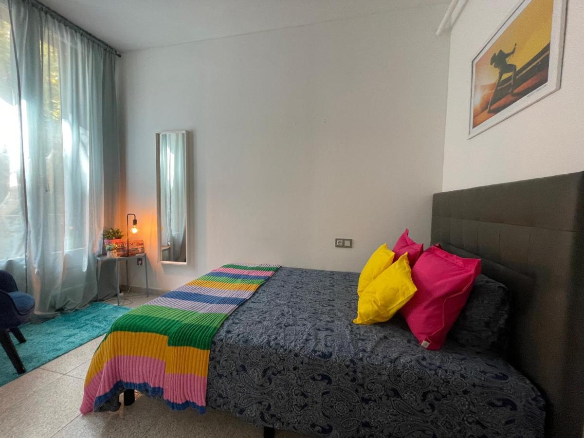 Plaza Universidad Rooms 바르셀로나 외부 사진
