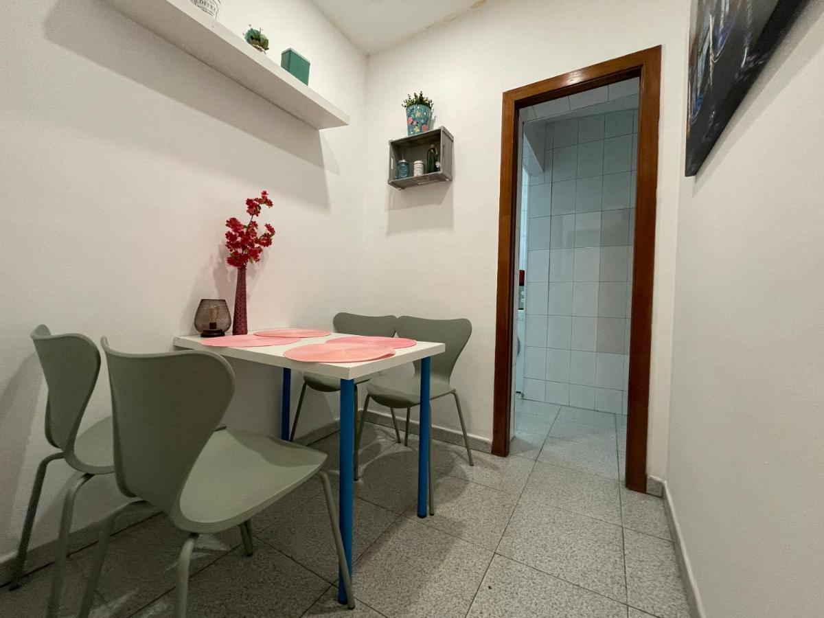 Plaza Universidad Rooms 바르셀로나 외부 사진